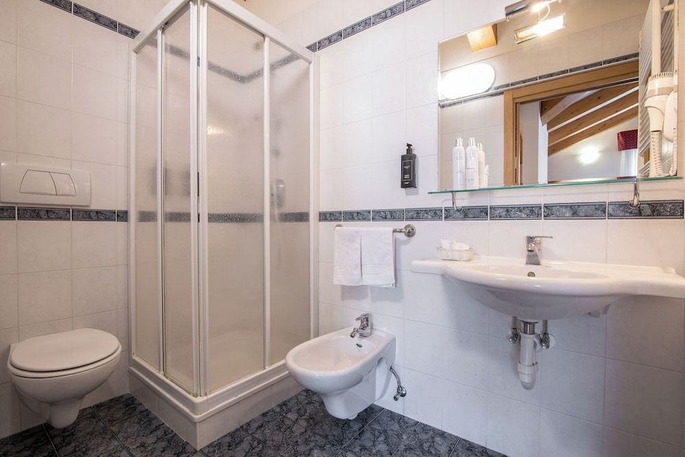 Hotel Colfosco Classic Condo 6