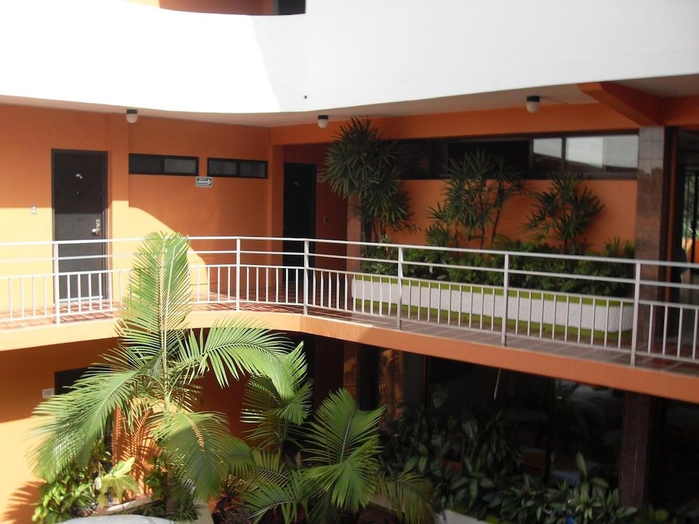 Hotel Playa Cristal