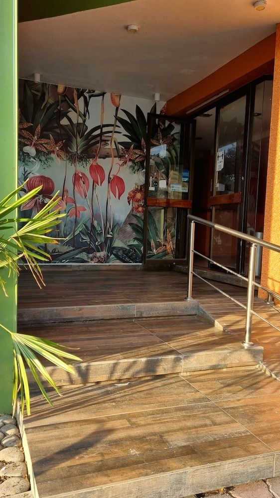 Hotel Playa Cristal