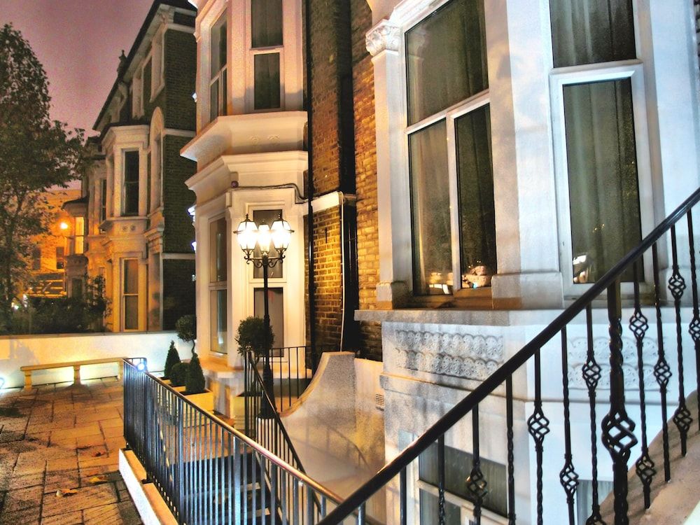 undefined Hotel 65 5