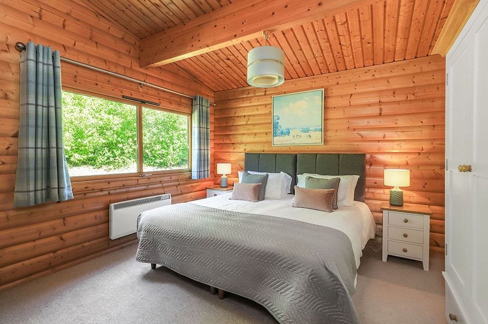 2 Bedroom Lodge without Hot TUB