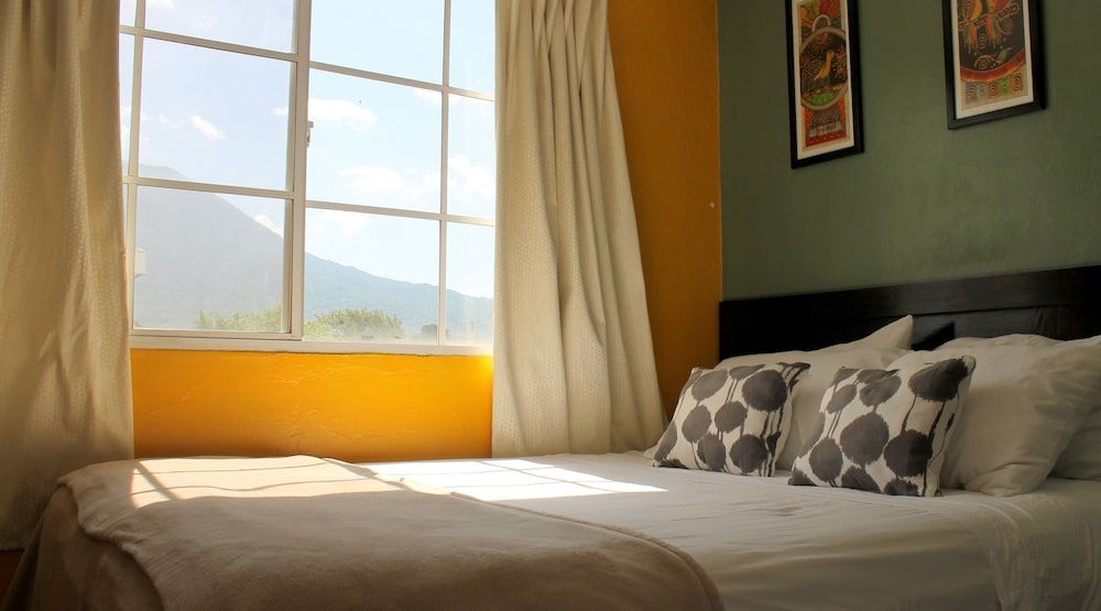 Hotel Tazumal House Double Room 17