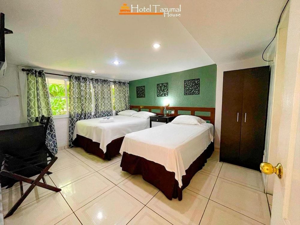 Hotel Tazumal House Double Room 23