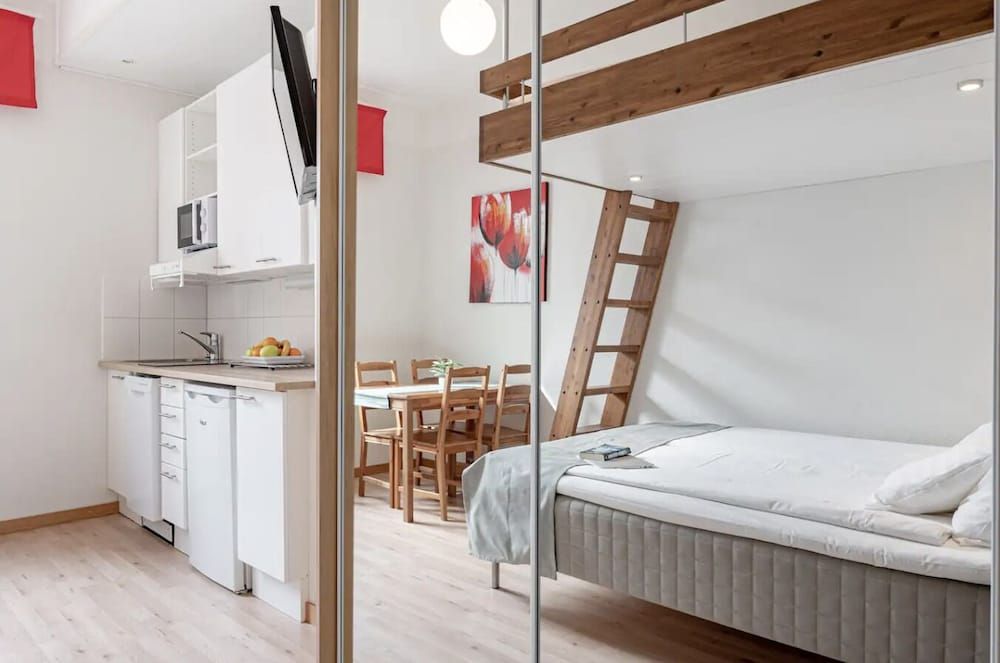 Family Studio, Kitchenette