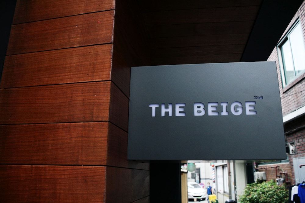 undefined Hostel Beige 2nd 7