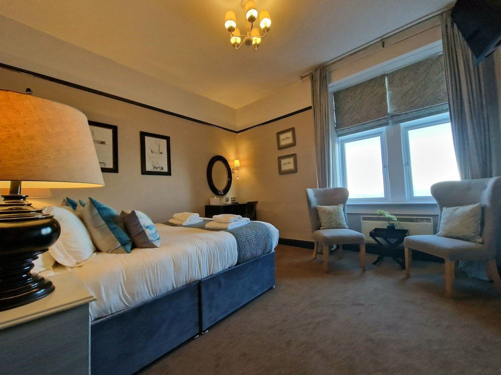 West Highland Hotel Superior Double Room