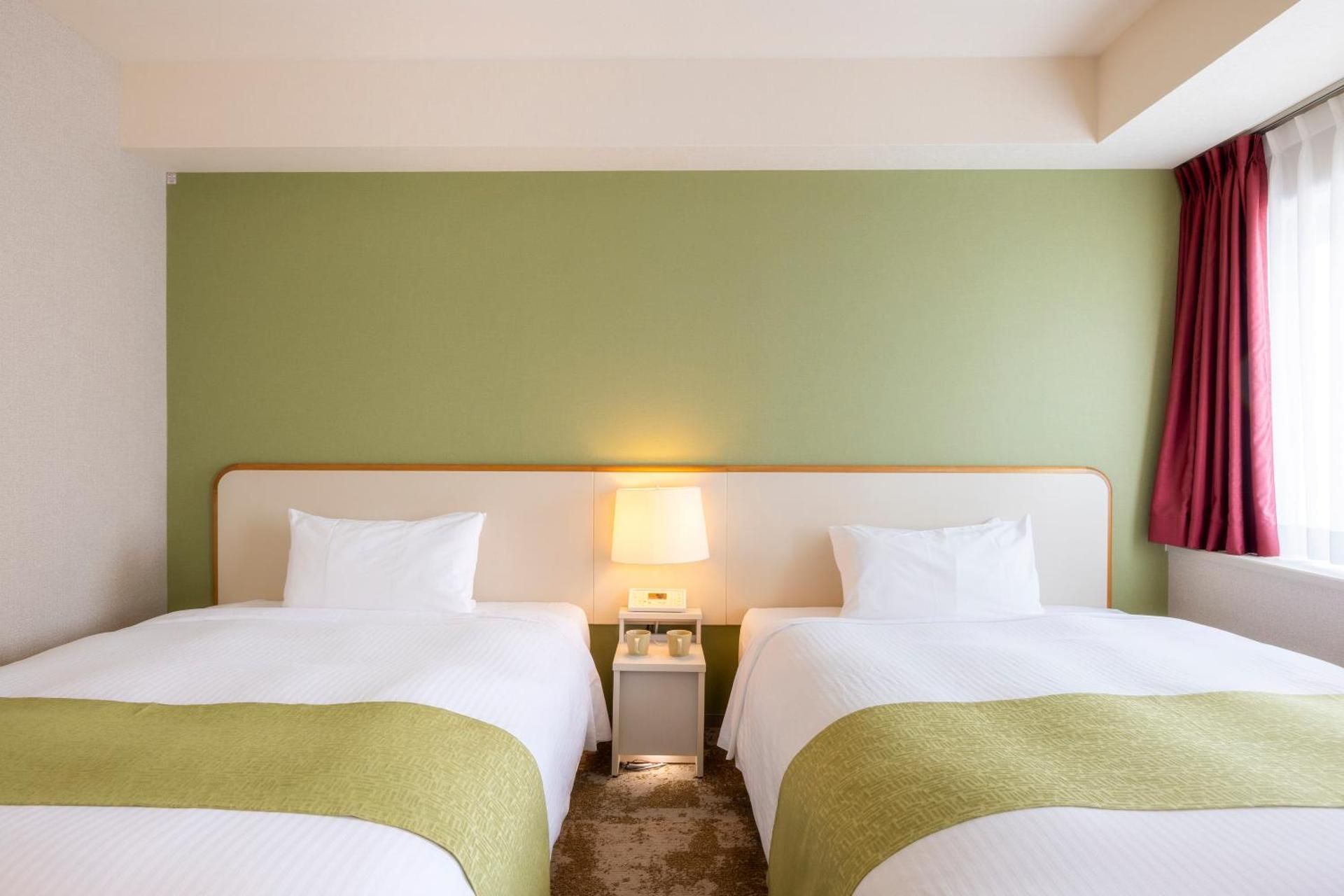 Standard Twin Room (2 Double Beds) - Non-Smoking