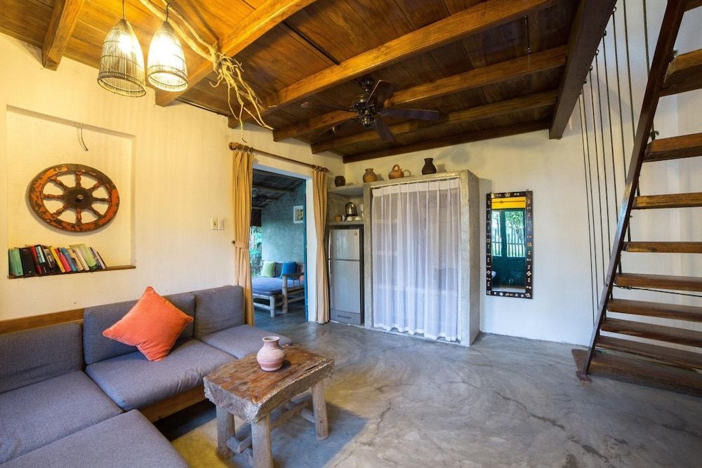Villa, Beachfront