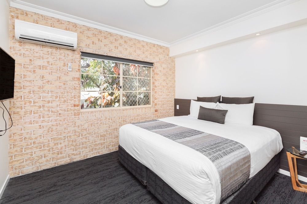 Executive Studio Suite, 1 King Bed
