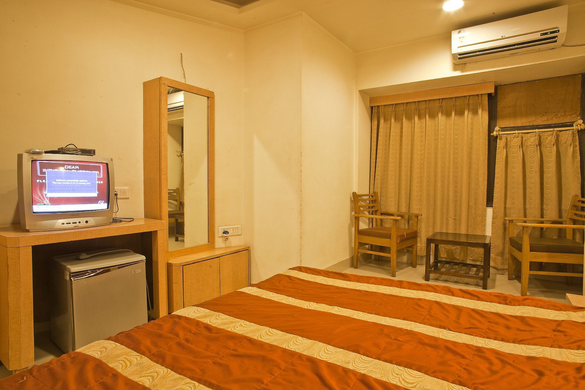 Hotel Bandra residency DELUXE ROOM 4
