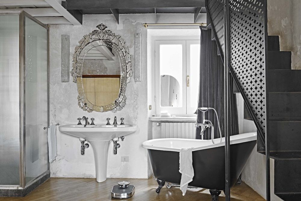 Suite (04-Pasquino Plus)