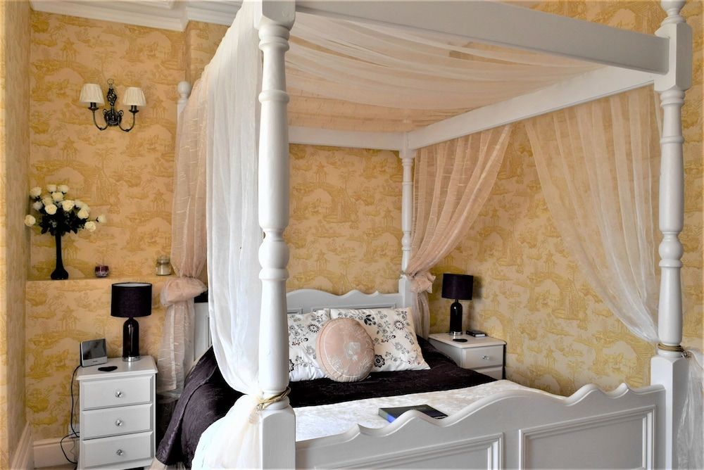 Deluxe Double Room, Ensuite, Sea View