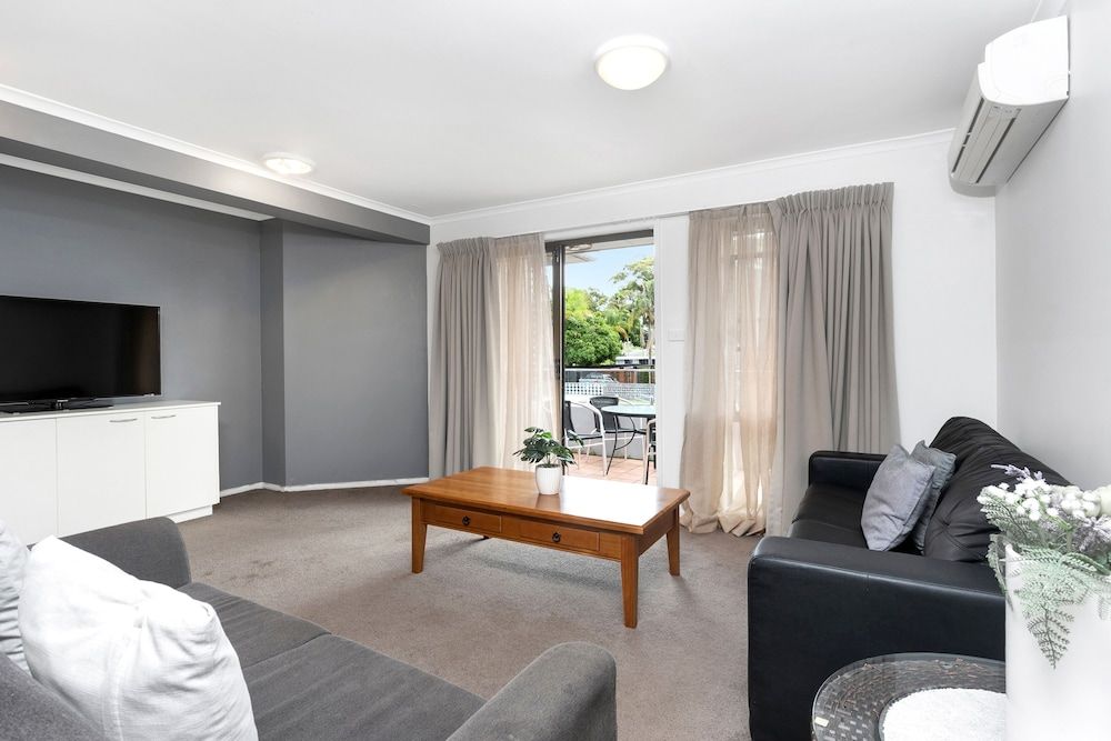 Peninsula Nelson Bay Motel and Serviced Apartments 3 Bedroom Apartment 6