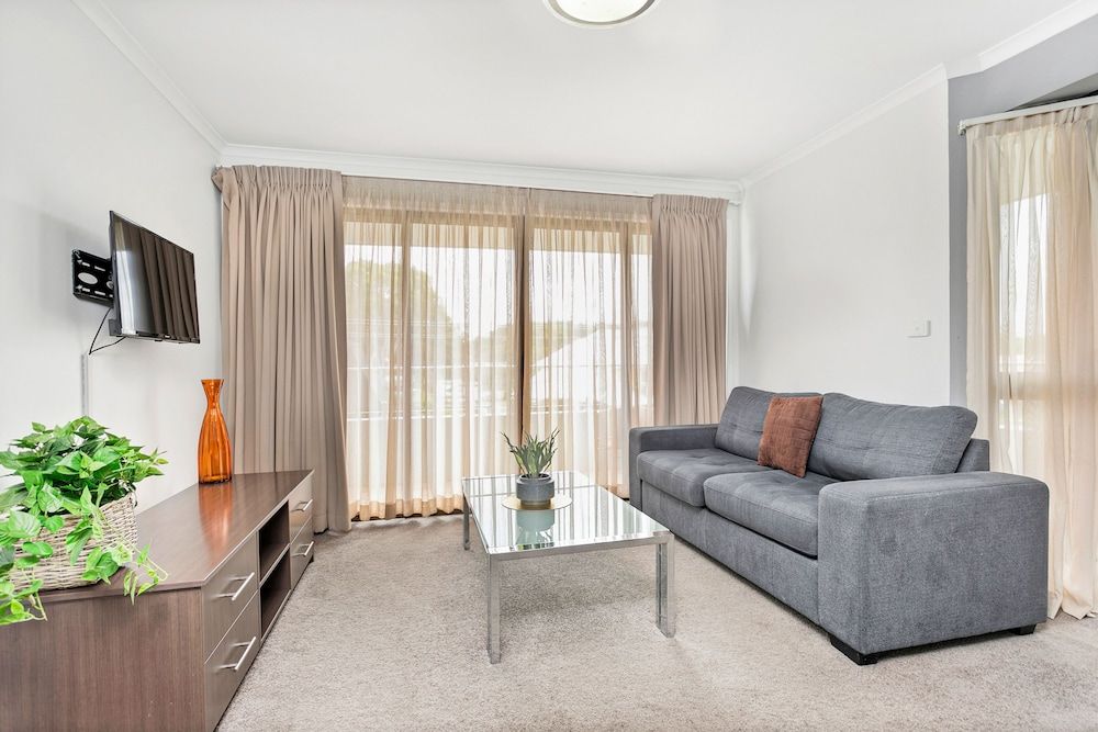 Peninsula Nelson Bay Motel and Serviced Apartments Superior Spa Suite 5