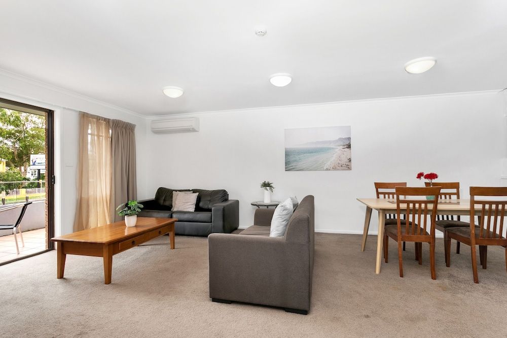 Peninsula Nelson Bay Motel and Serviced Apartments 3 Bedroom Apartment 7