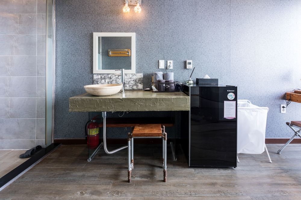 Aqua BEAutique Double Room, Private Pool, Ocean View 13