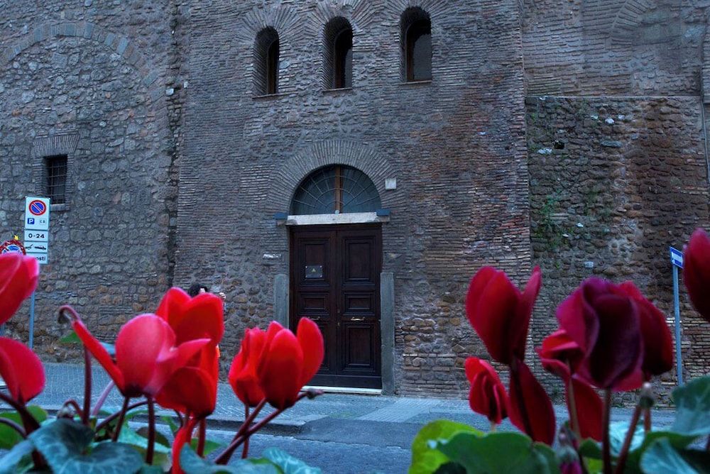 undefined St. Peter' Six Rooms & Suites 6