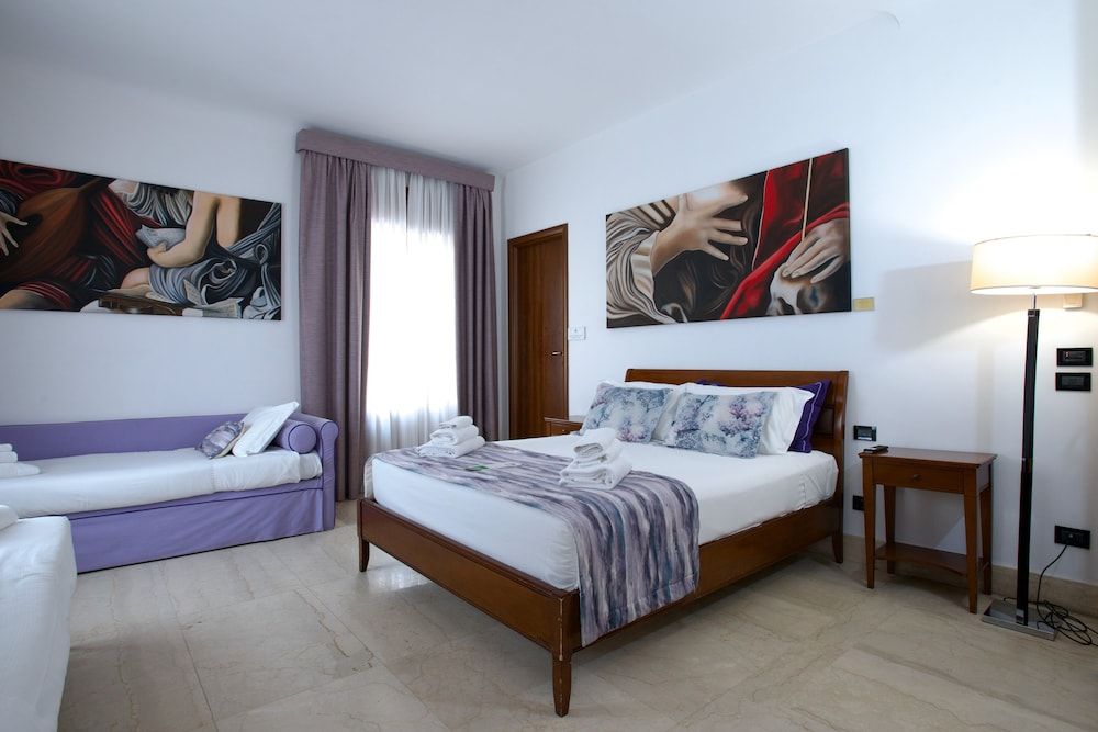 undefined St. Peter' Six Rooms & Suites 5