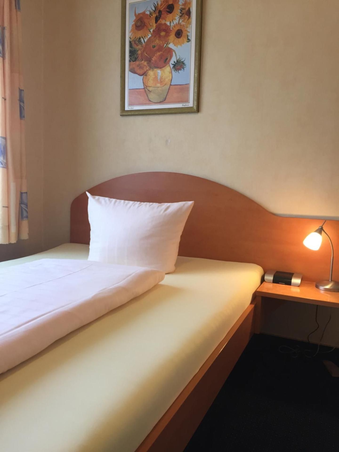 Stumbergers Hotel - free parking - Single Room