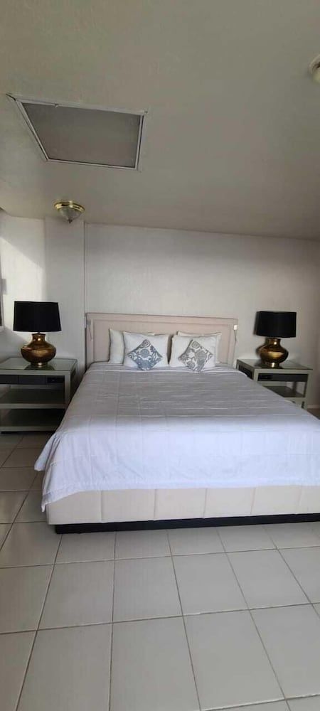 Hotel Corona Plaza Suite, Ocean View 3