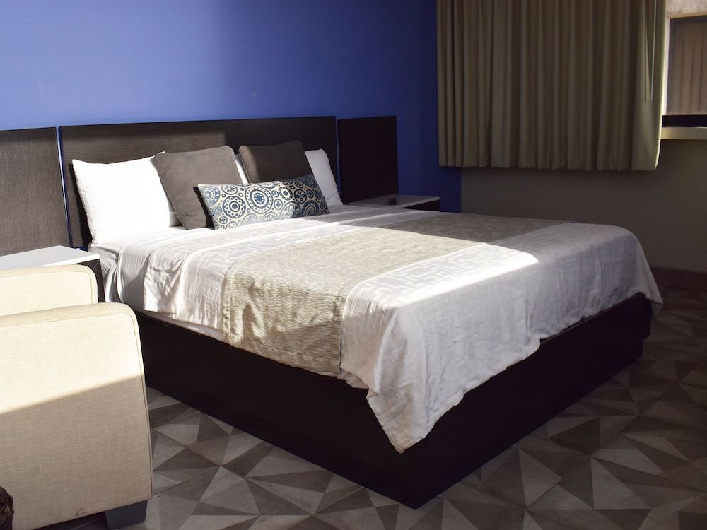 Premium Single Room