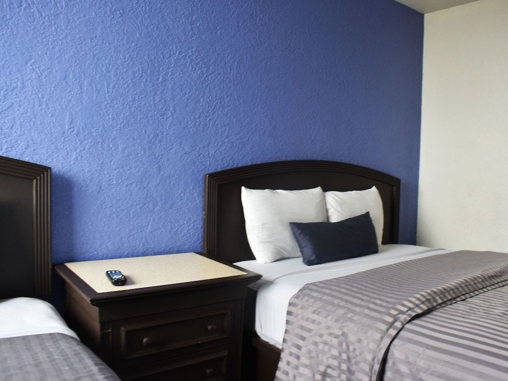 Standard Room, 2 Queen Beds