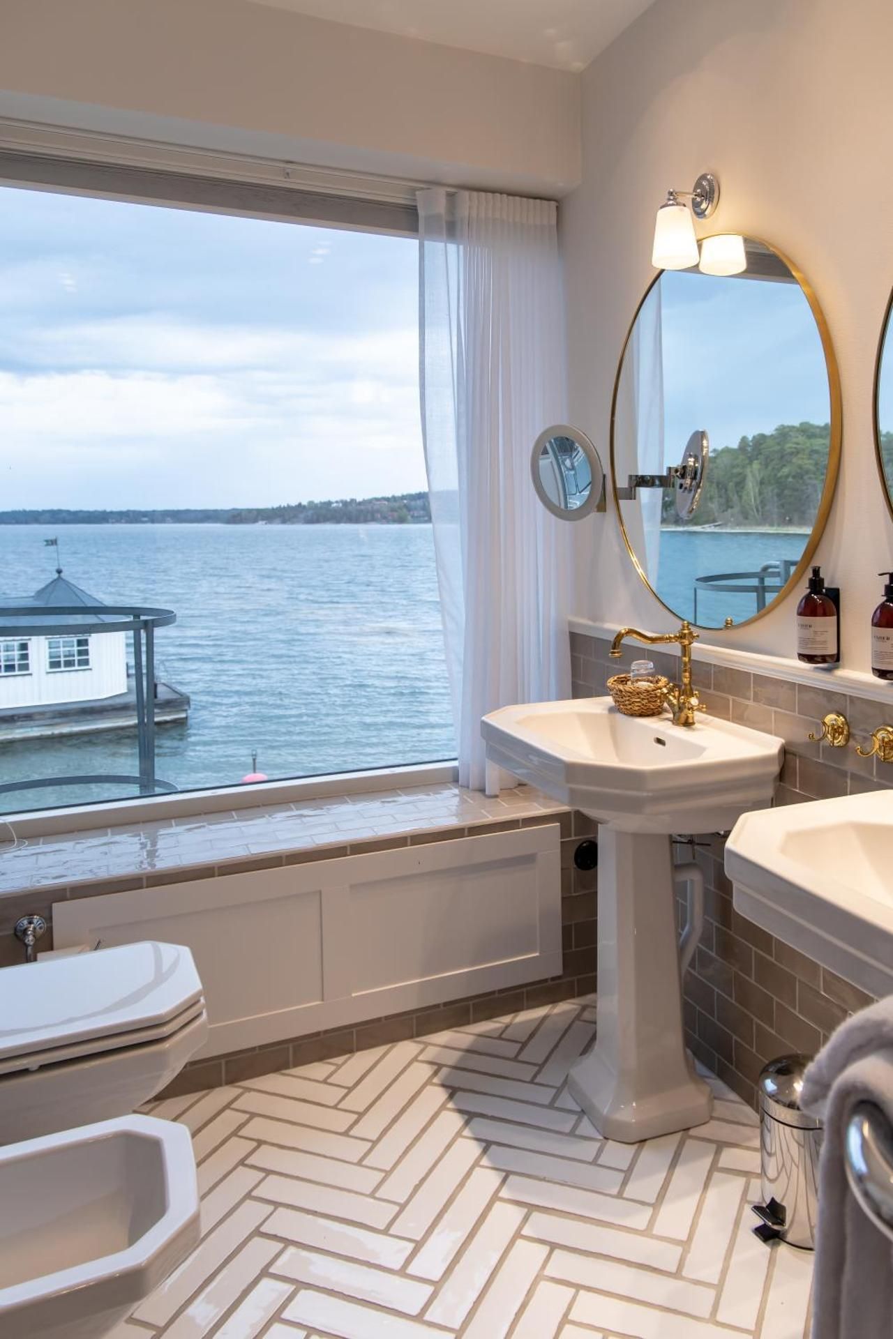 Suite with Sea View