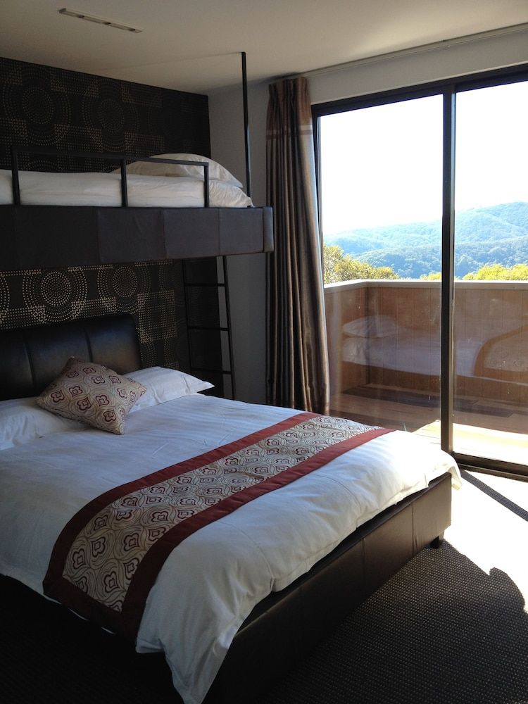 Triple Balcony Room