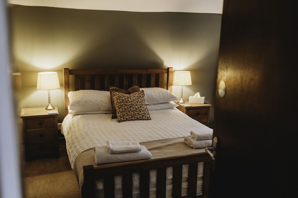 The White Lion Inn Standard Double Room, Ensuite 4