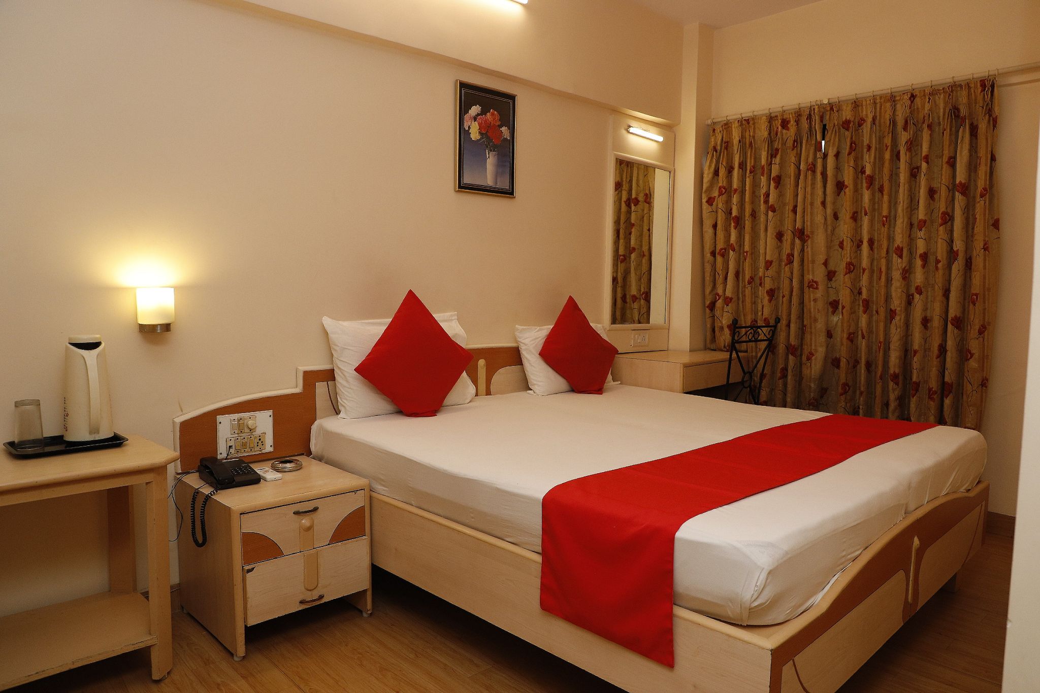 Deluxe AC Room