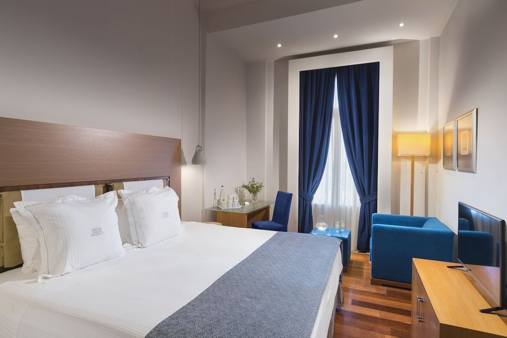 Executive Single Room (Urban View)