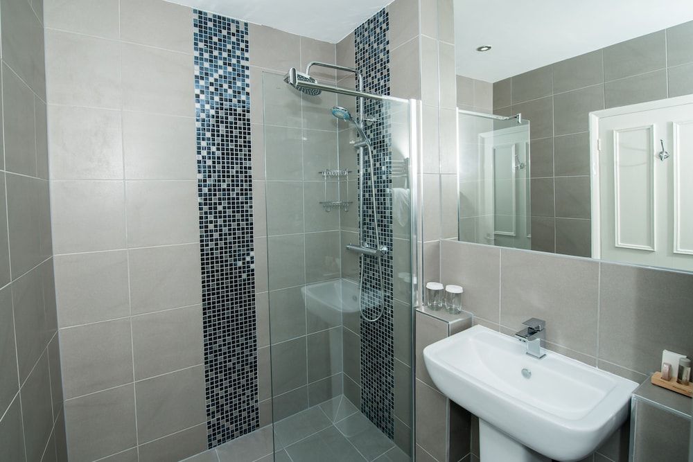 Burnham Beeches Hotel & Spa Nest Double Room 4