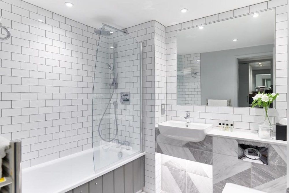 undefined Burnham Beeches Hotel & Spa 6