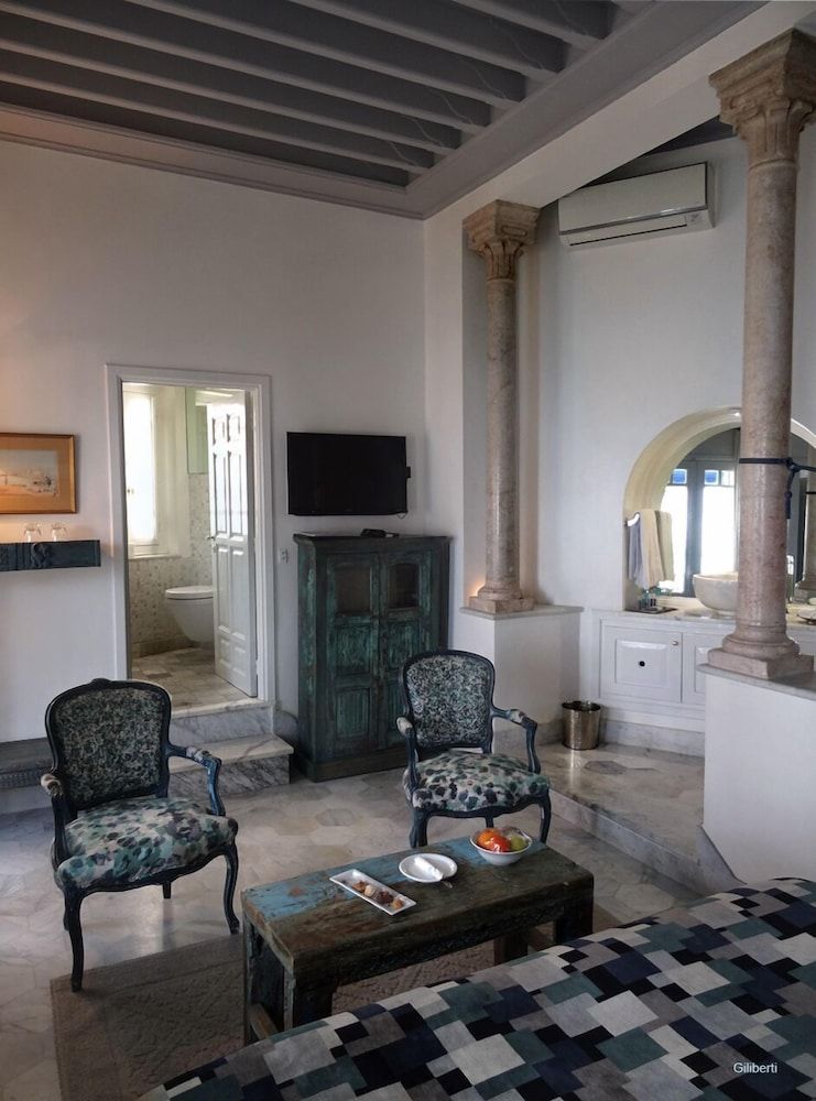 La Villa Bleue Junior Suite 12