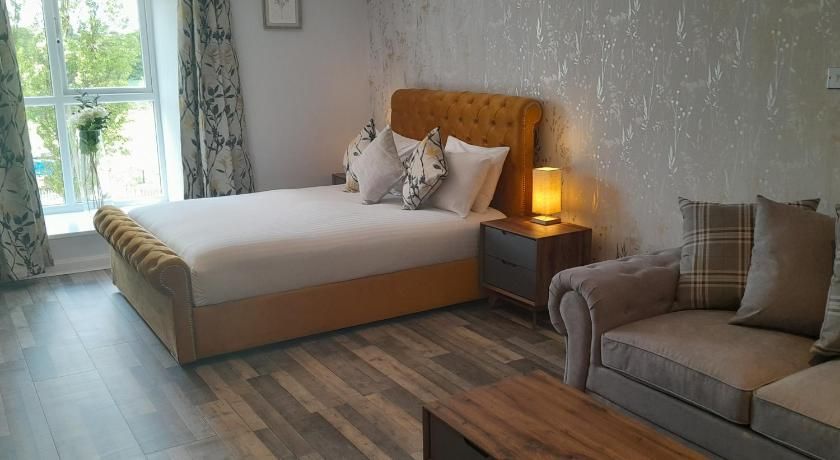 The Hillcrest Hotel Superior 3
