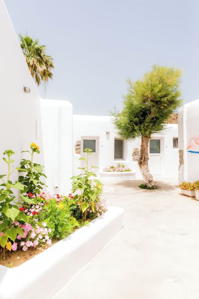 undefined Paradise Beach Resort 4