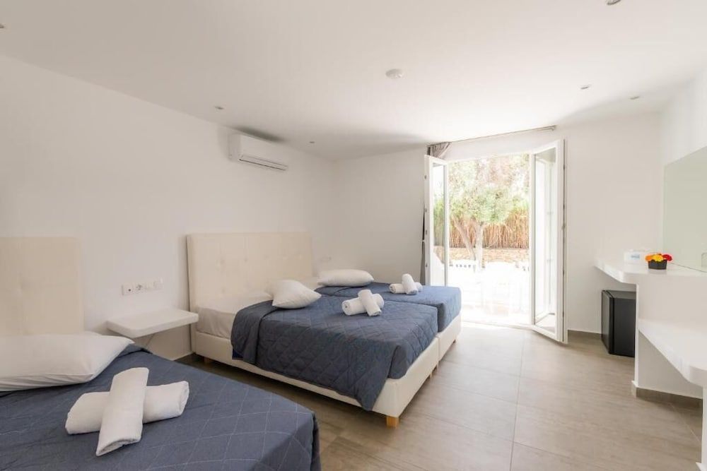 undefined Paradise Beach Resort 2