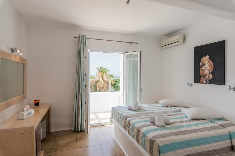 undefined Paradise Beach Resort 7