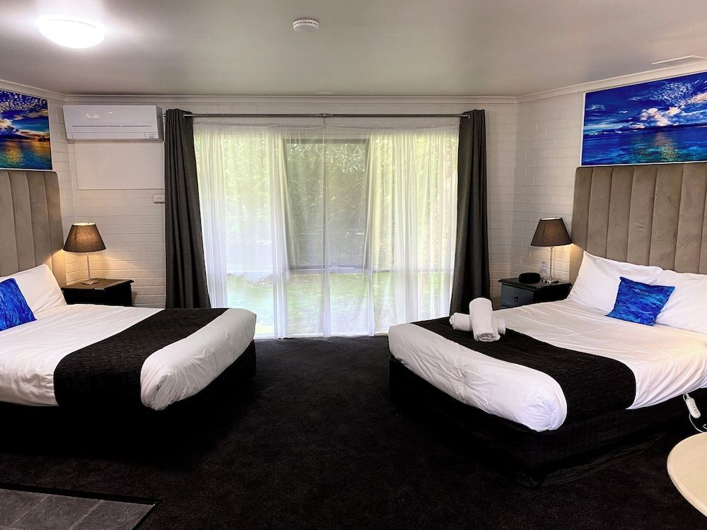 Frankston Motel Deluxe Doubles Suite 9