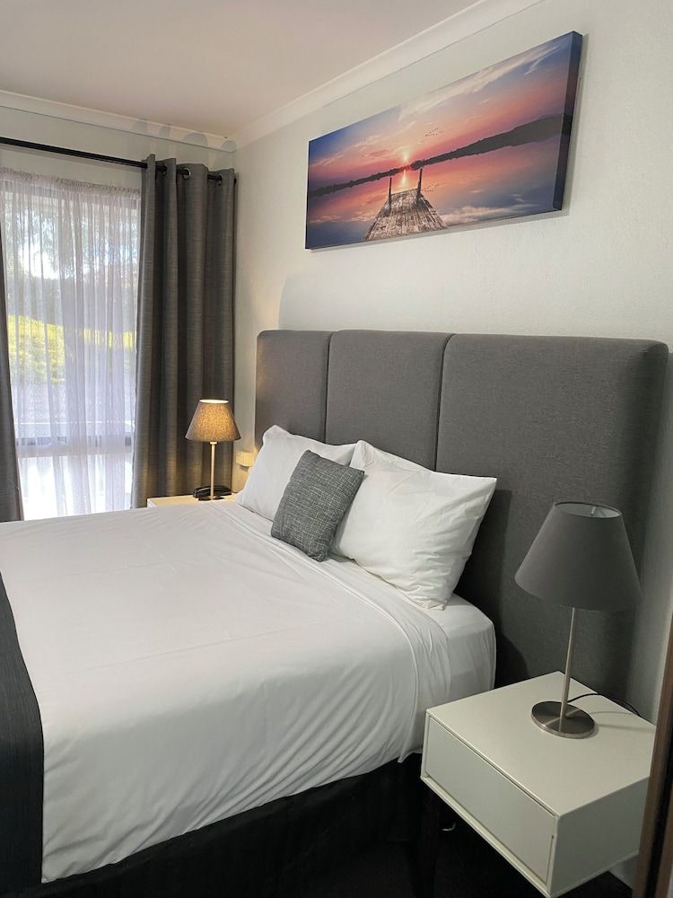 Frankston Motel Superior Suite 16