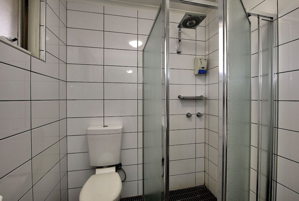 Frankston Motel Deluxe Doubles Suite 12