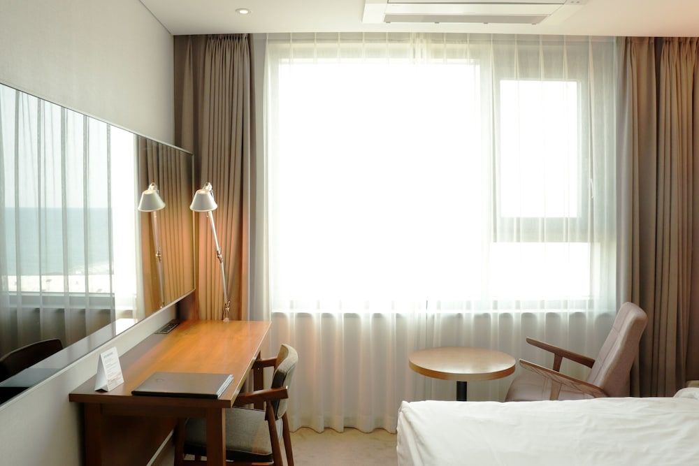 Grabel Hotel Jeju Deluxe Twin, City View 6