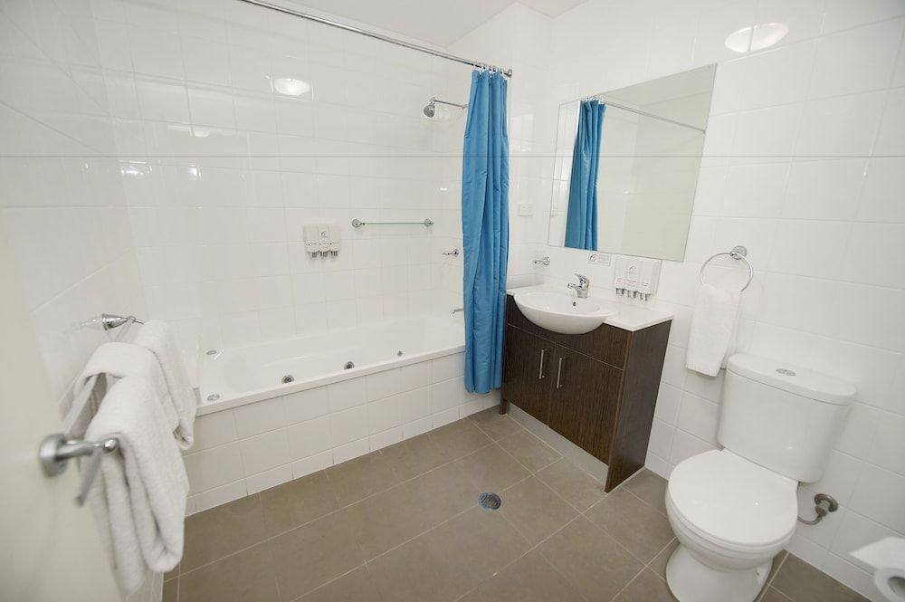 One Bedroom Apartment