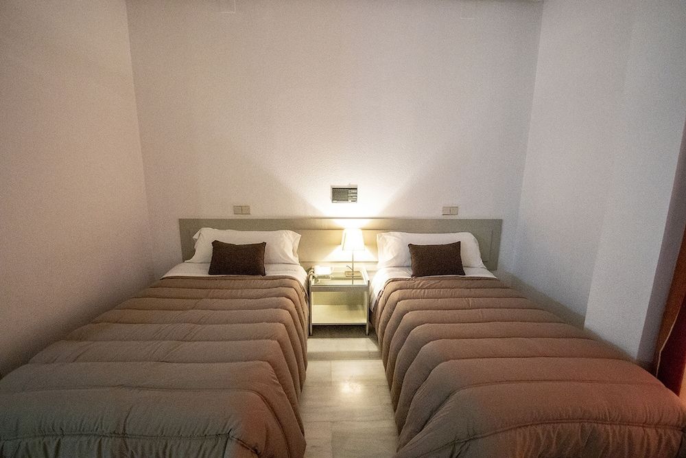 Hospedium Hotel Apartamentos Simón Verde Studio (3 Adults) 4