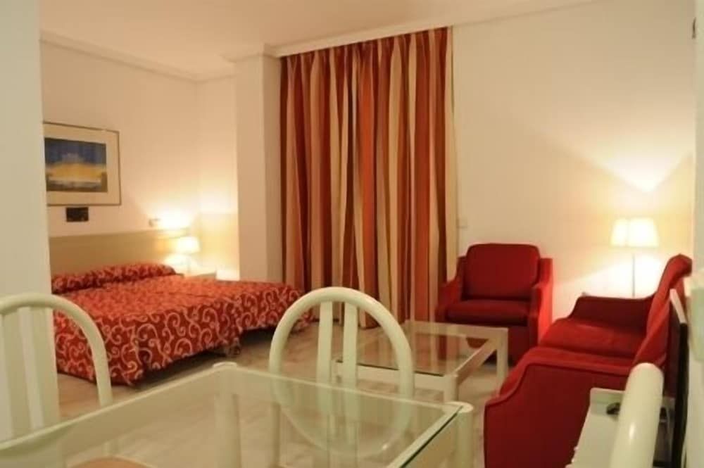 Hospedium Hotel Apartamentos Simón Verde Basic Studio 4