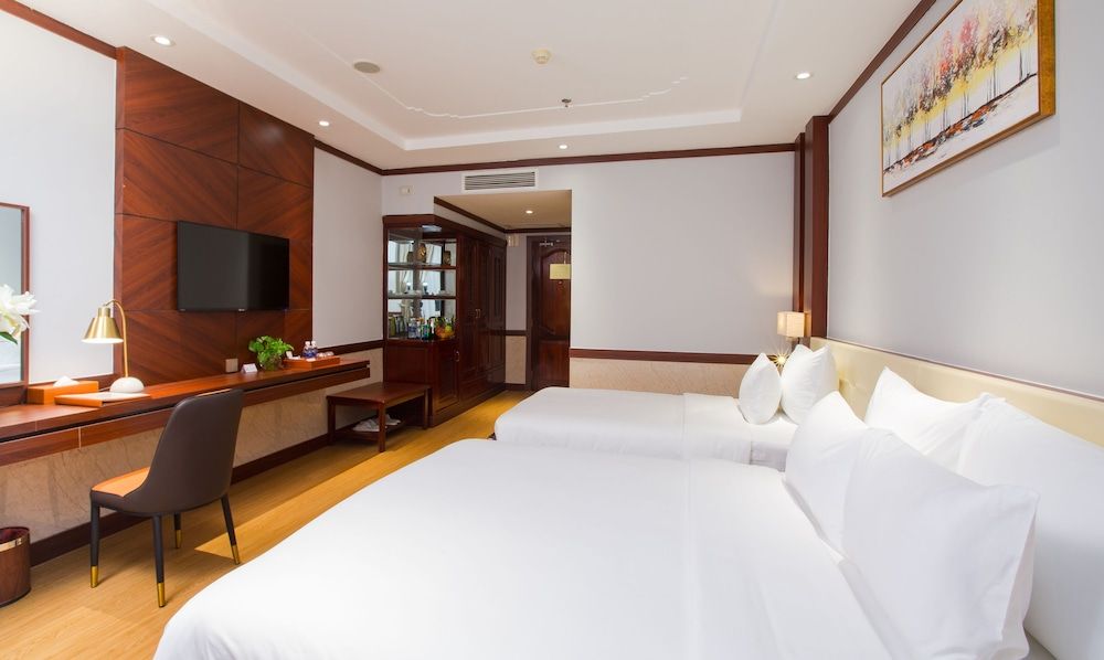 undefined Van Phat Riverside Hotel 5