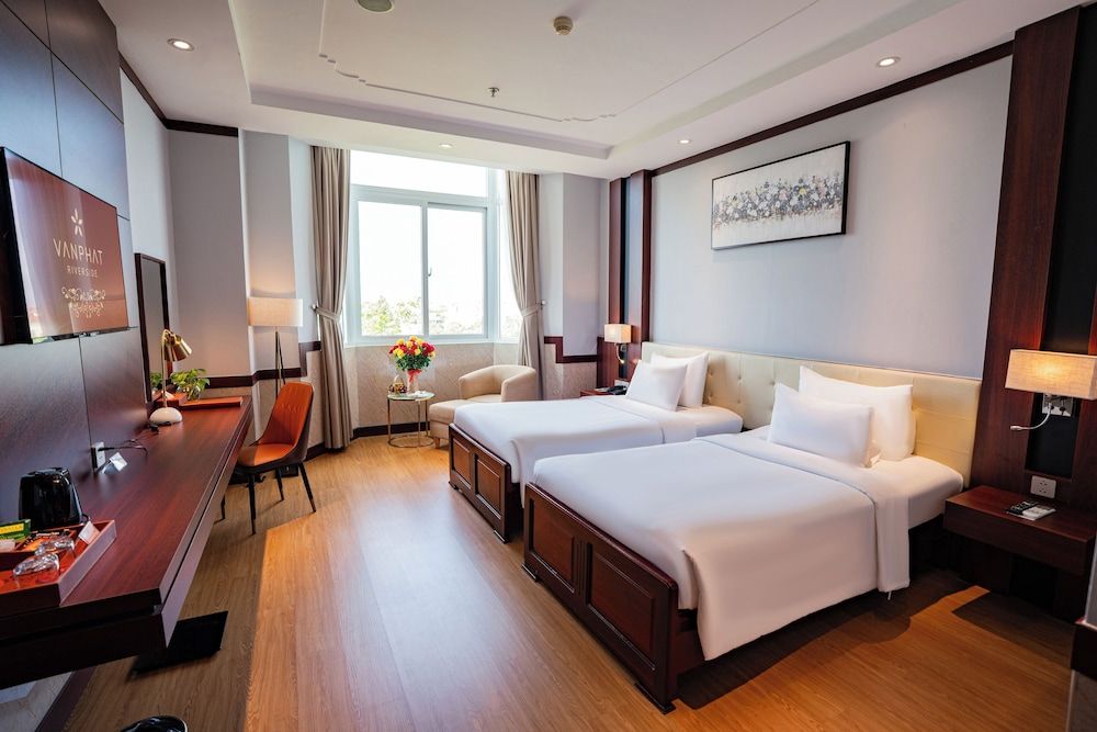 undefined Van Phat Riverside Hotel 2