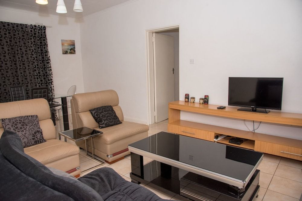 Spendwise Lodge and Apartments Apartment, 2 Bedrooms 5