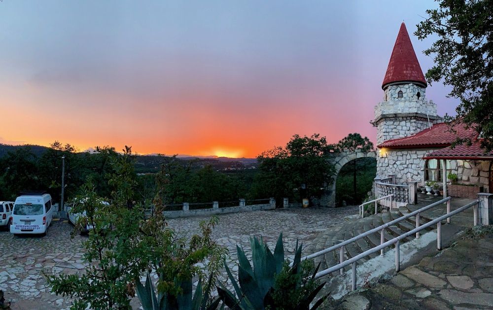 Hotel Mansión Tarahumara Standard Room, 2 Double Beds, Valley View 4
