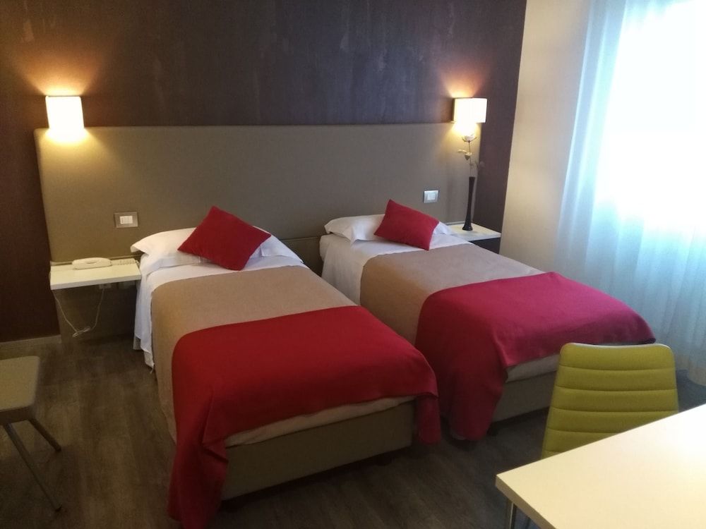 Comfort Twin Room